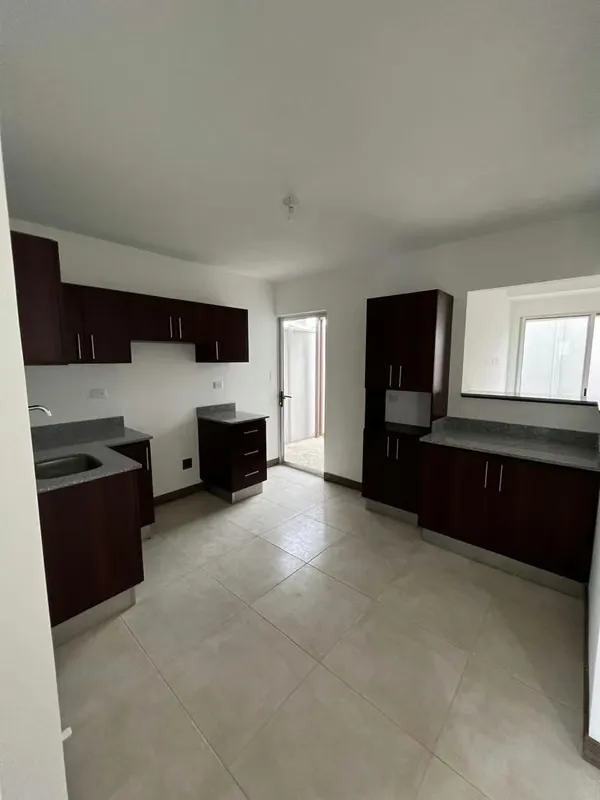 HOUSE FOR RENT IN CONDOMINIUM VALLE ILIOS, LA LIMA
