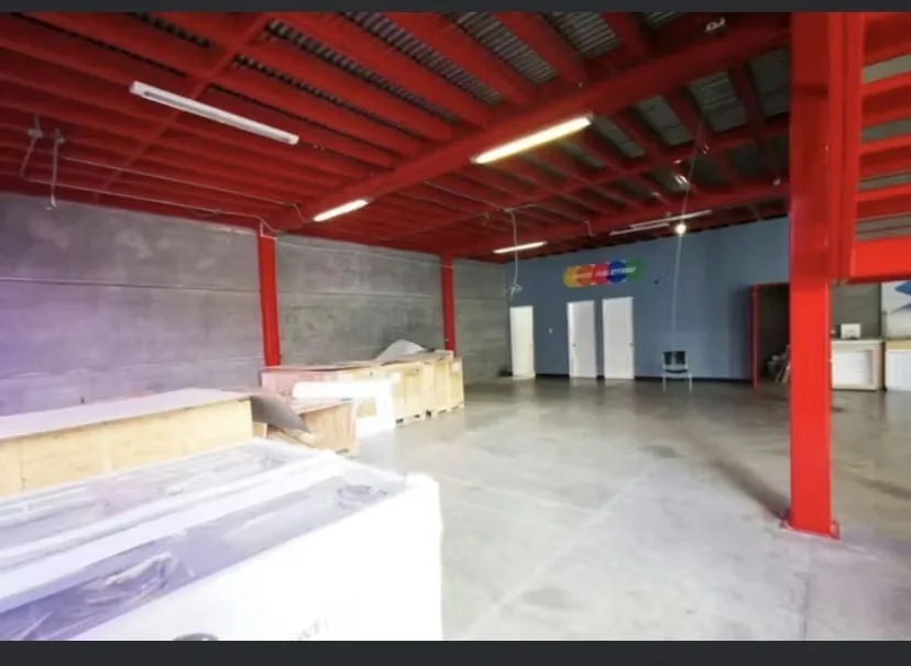 OFIBODEGA EN VENTA, EXCELENTE UBICACION