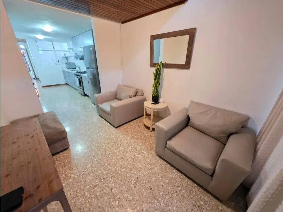 Propiedad en alquiler, con patio. La Sabana. — photo 2