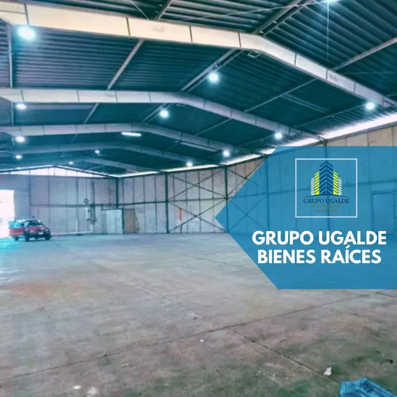 Parqueo exclusivo al frente de la ...