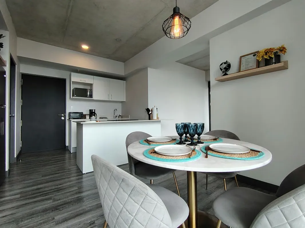 Venta o alquiler de apartamento de 2 habitaciones en La Sabana