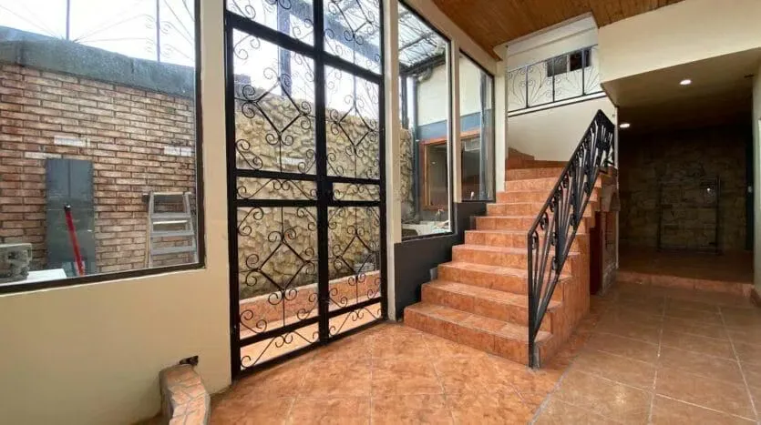 Alquiler Casa Amplia en San Pedro | 9 Habitaciones | Ideal Residencia Estudiantil o Airbnb