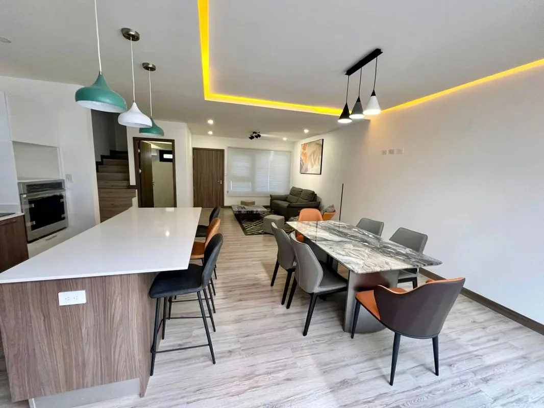 Brand New 3 BDR Home + TV Room, 24h Security, Pool + Gym, San Antonio — photo 4