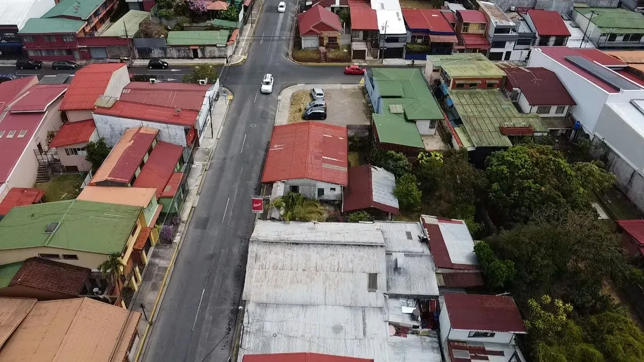 Central property in Vent- Strategic location Heredia Center