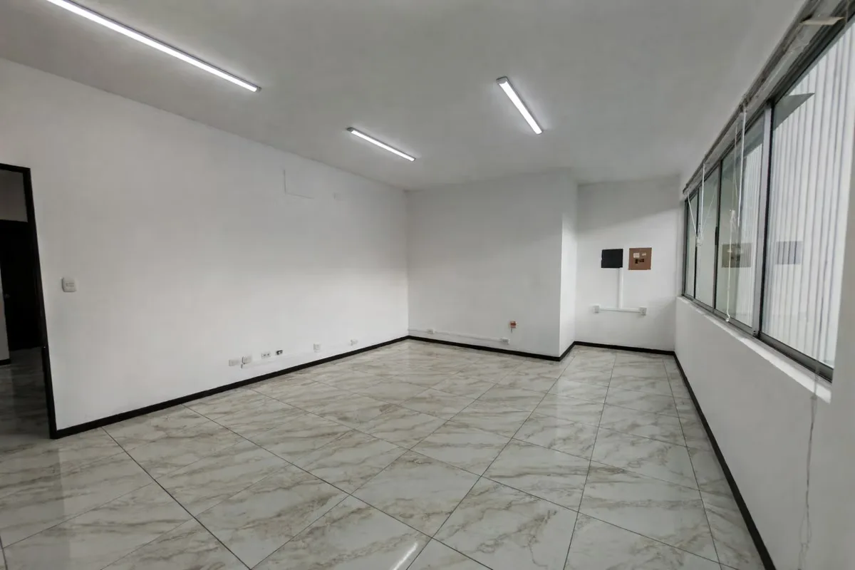 OFFICES FOR RENT IN MONTES DE OCA — photo 3