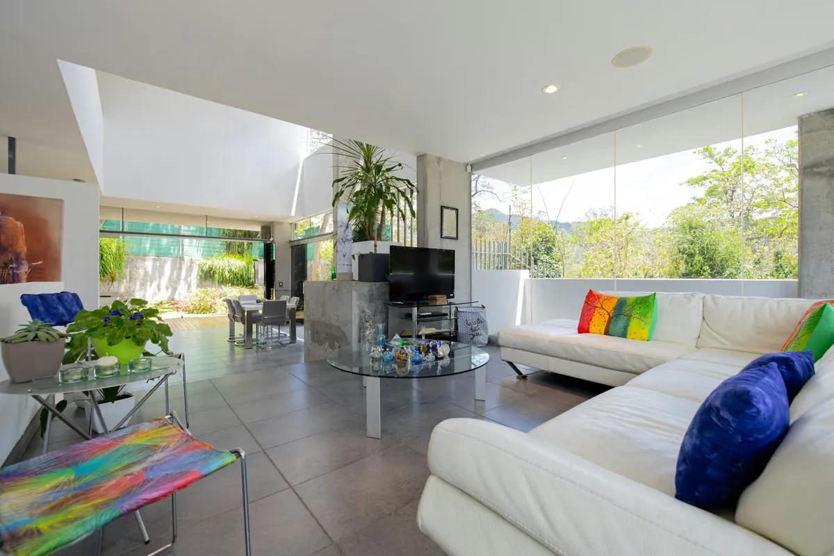 FOR SALE CONTEMPORARY HOUSE EN OMEGA, ST CLARE, TRES RIOS (JK)