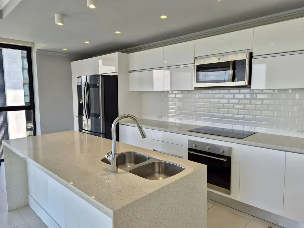 Se Vende Hermoso apartamento en Condominio Golfside