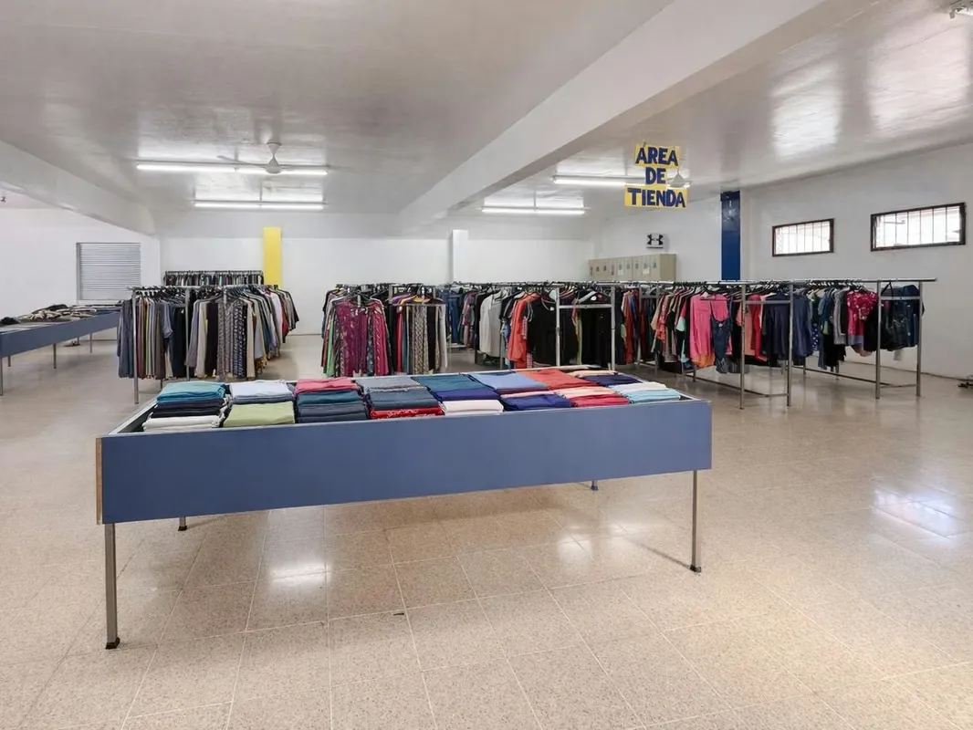 VENTA DE LOCAL EN GRECIA DE ALAJUELA USO MIXTO