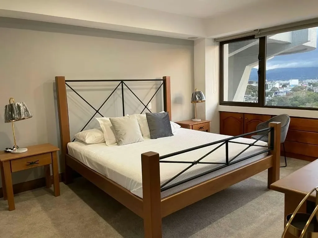 Buenas tardes. El apartamento del Condohotel Corobici 100% equipado, ubicado en La Sabana está de nuevo disponible para alquiler o venta. El precio del alquiler equipado 100% ha sido ... — photo 4