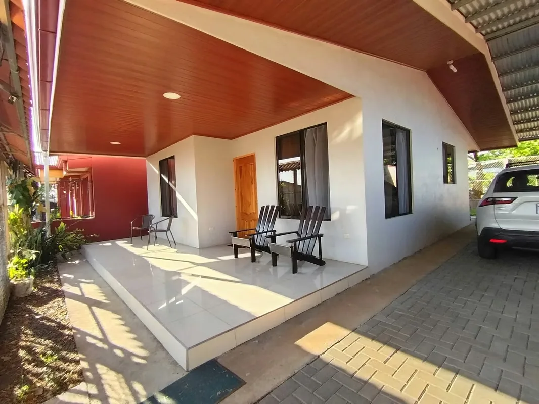 HOUSE RECENTLY BUILT FOR SALE, ESPARZA, POINTARENAS