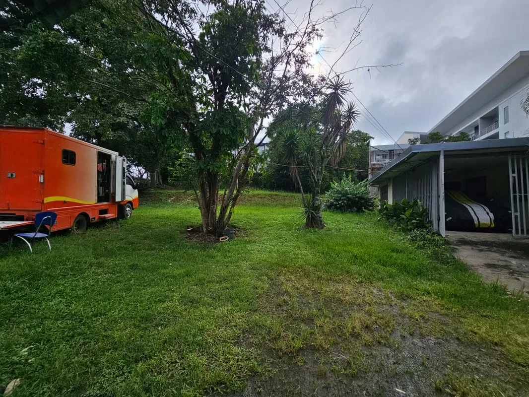 ESCAZU, GUACHIPELIN. COMMERCIAL LAND FOR SALE