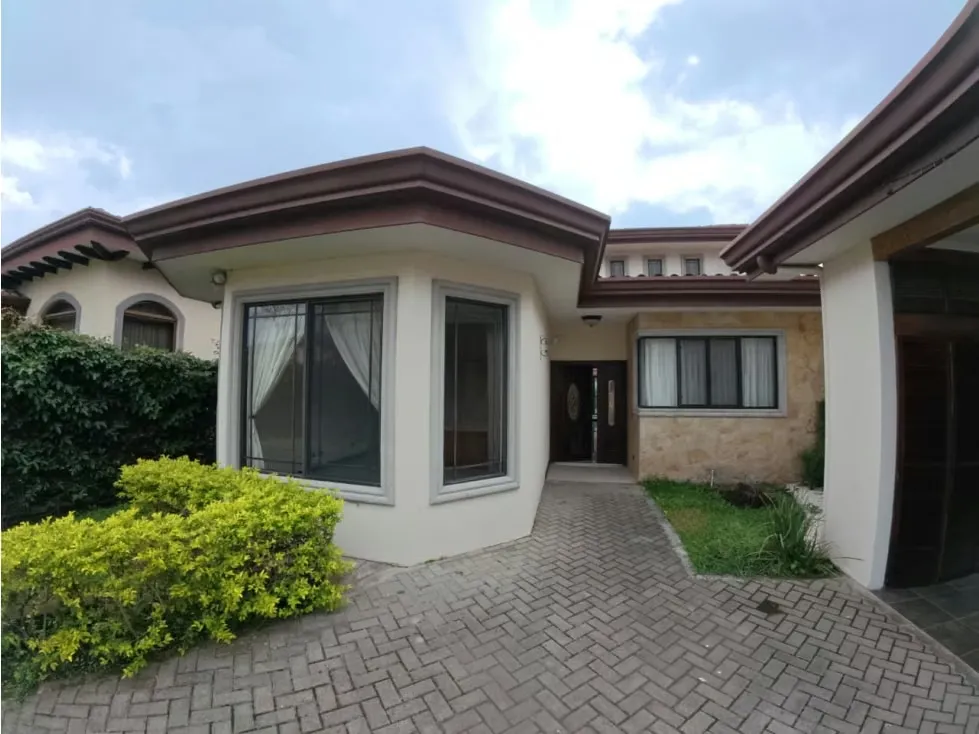 Se Vende Casa de Lujo en Condominio Los Hidalgos, Santo Domingo de Heredia — photo 4