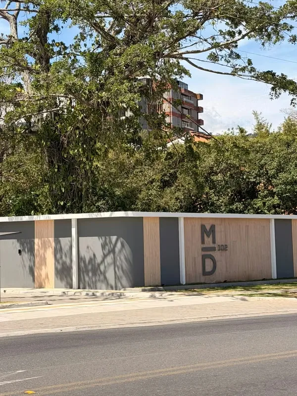 This apartment boasts an excellent location in San Rafael de Escazú...that's one of its biggest draws, as it's situated in one of the most privileged and rapidly appreciating areas in ...