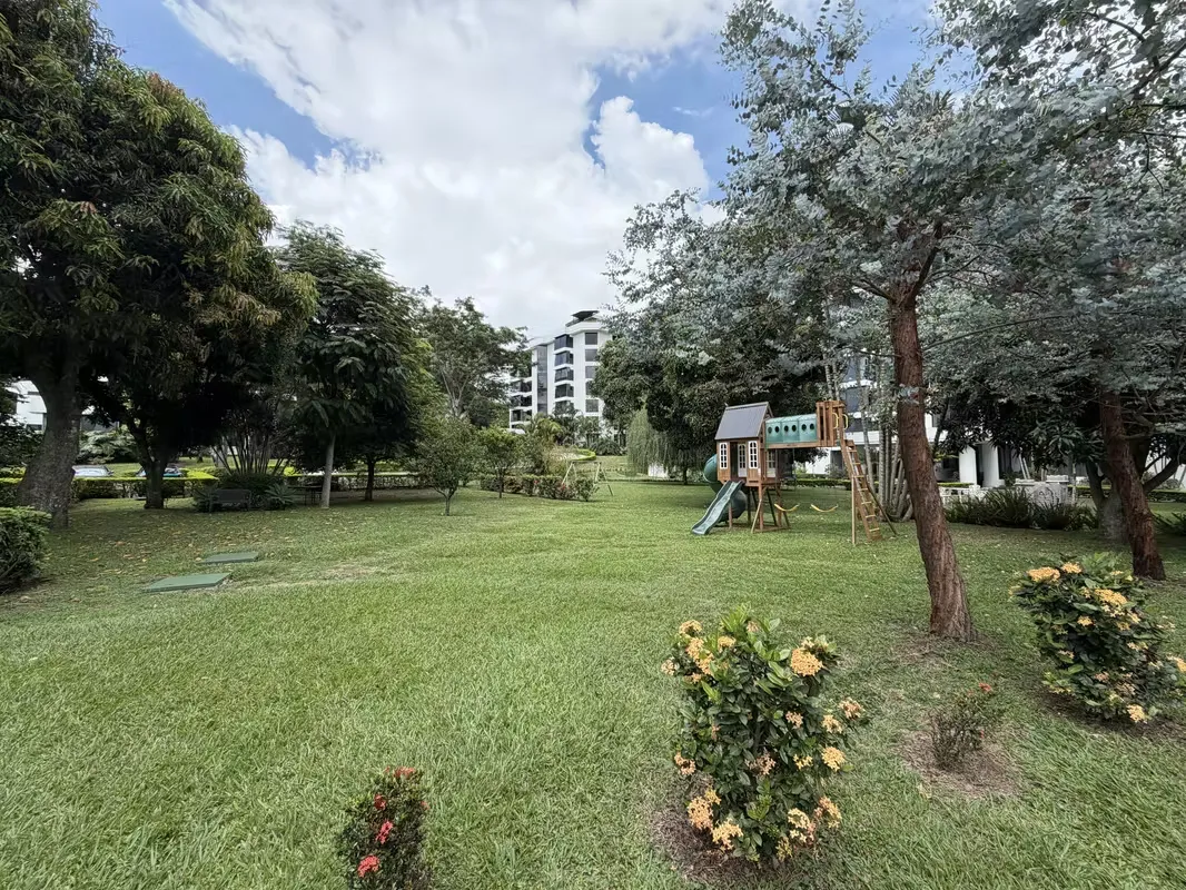 APARTAMENTO 3 HABITACIONES ALQUILER BELLO HORIZONTE ESCAZÚ EM507
