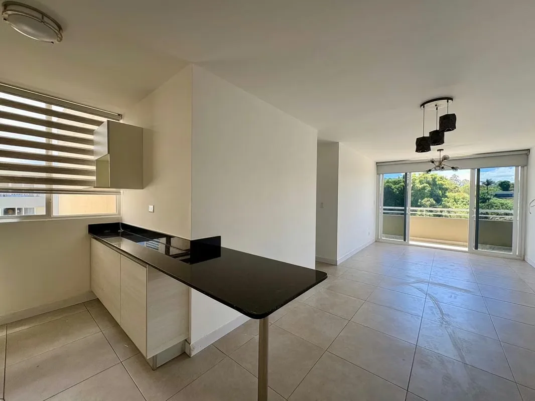Beautiful apartment for rent in Monte Alto Condominium, Curridabat.
