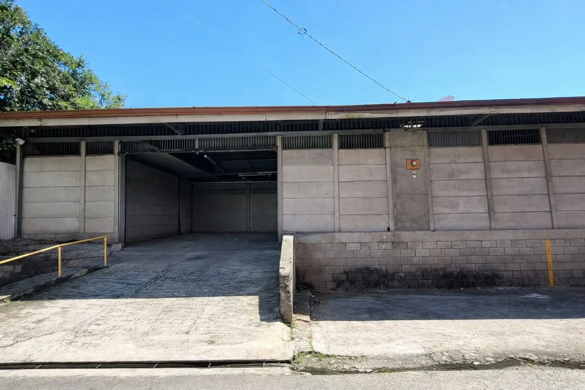 Commercial Warehouse for Sale in Curridabat Granadilla – Near Multiplaza del Este