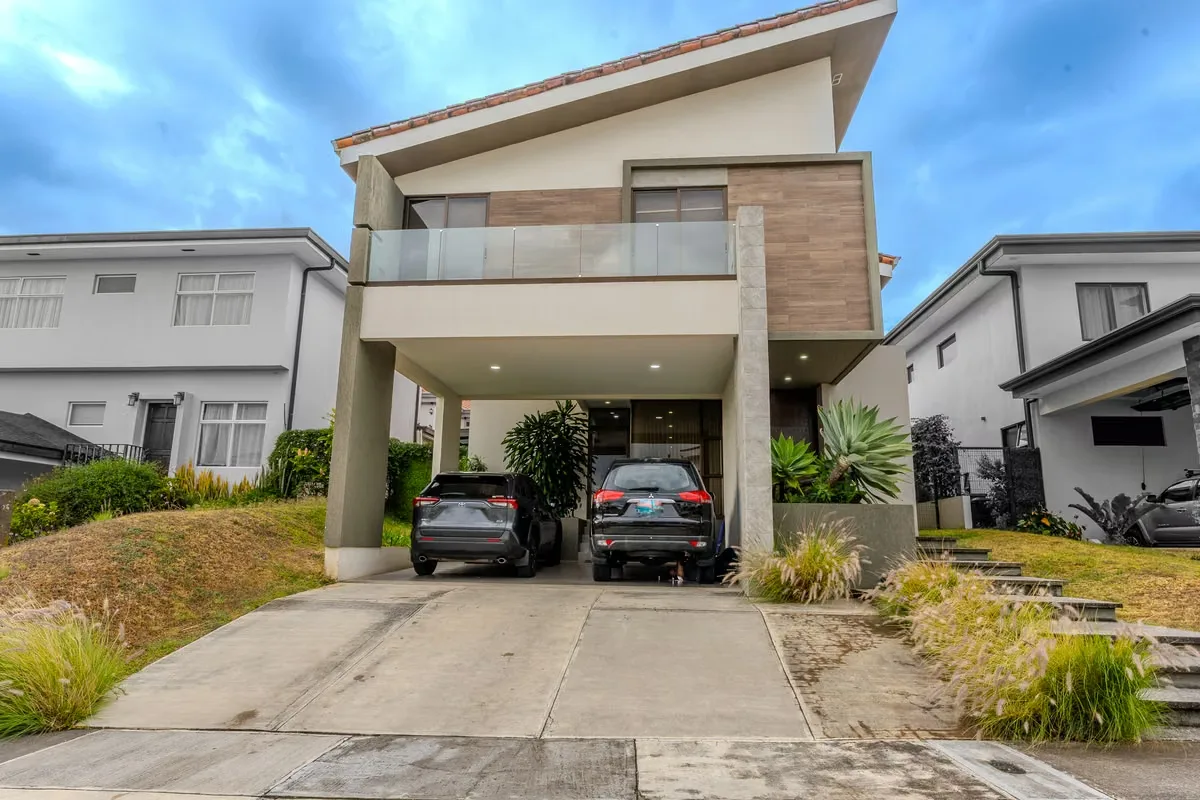 Casa en Venta, Santo Tomas-Santo Domingo- Heredia — photo 2
