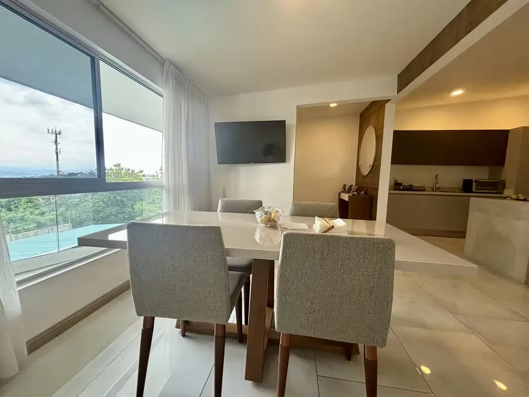 Alquiler Apartamento en Condo con Vistas Panorámicas, San Antonio de Escazú