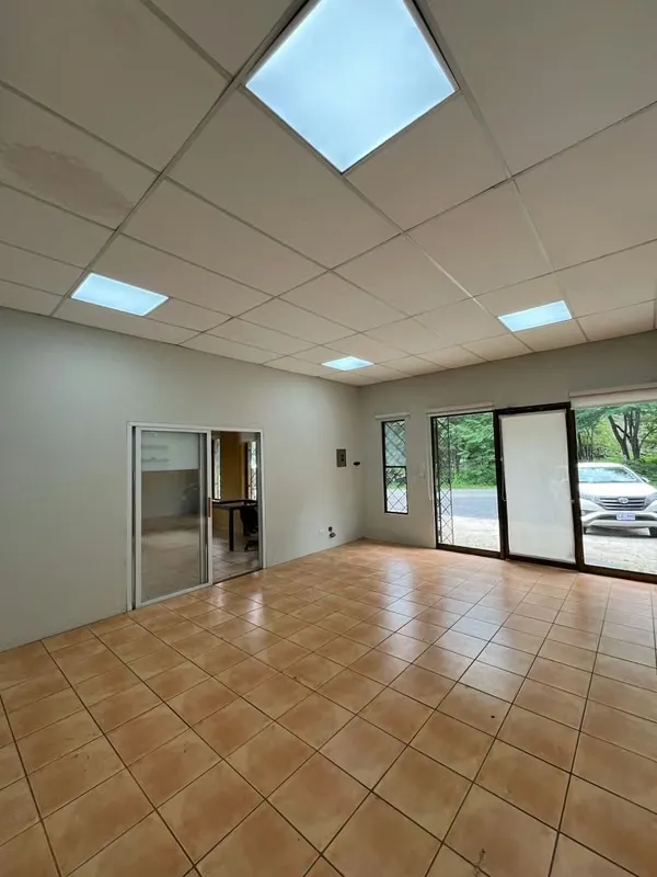 Prime Commercial Space for Rent on Ruta Nacional 159, Playa Hermosa, Guanacaste — photo 3
