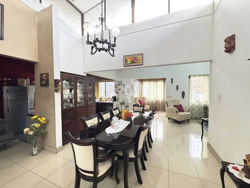 HOUSE FOR SALE IN SANTO DOMINGO, HEREDIA SCG17