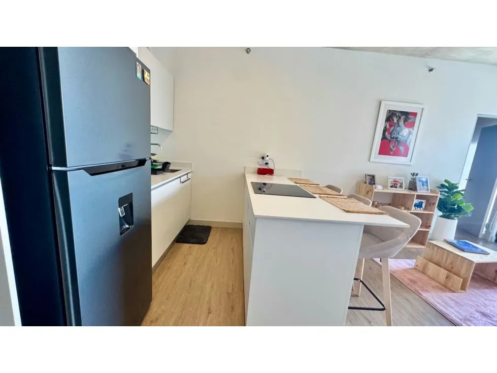 Alquiler Exclusivo Apartamento Full Amoblado SECRT Escalante, Piso 23 — photo 4