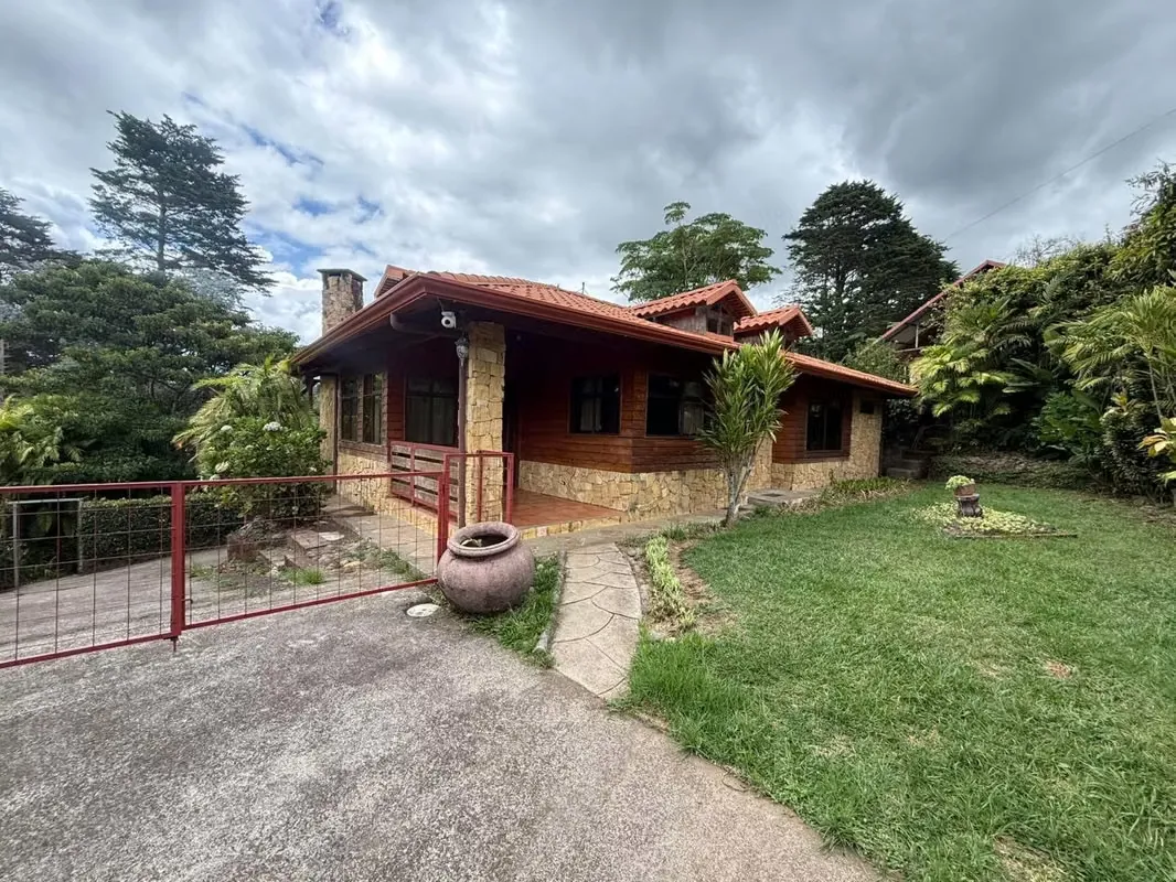 Cozy house-cabin for sale located in Roble de Santa Bárbara, Heredia. — photo 4