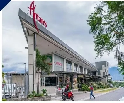 Commercial premises for rent in San Pedro, Plaza Antares ID 336 — photo 2
