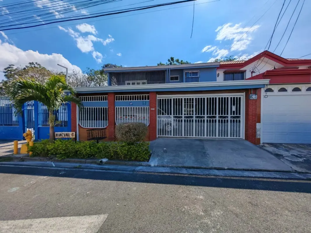 Venta de casa independiente en Anselmo Llorente, Tibás