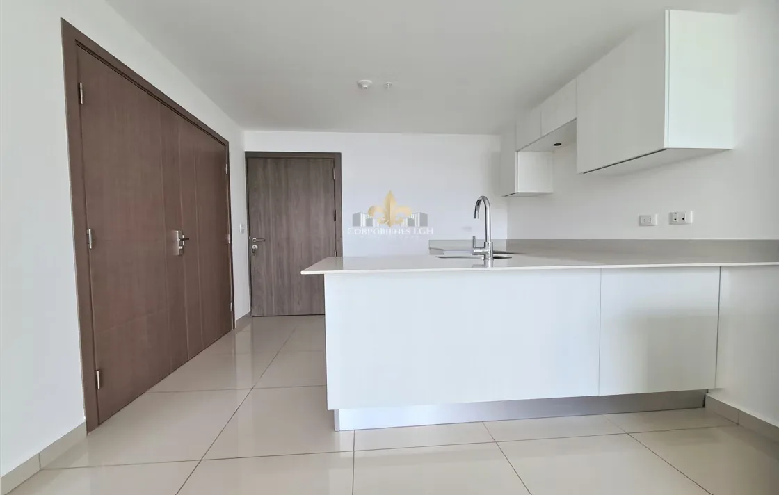 Apartamento con bellos acabados de primera calidad, en condominio exclusivo, con espectaculares áreas sociales, con excelente ubicación cerca de todos los servicios en Tibás, San ...