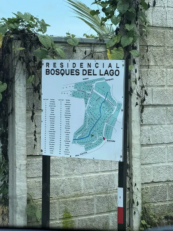 Lots for sale in Guanacaste, Costa Rica, Playa Carrillo, in the Bosque del Lago residential area. — photo 2
