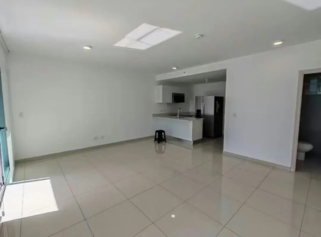 ALQUILER DE APARTAMENTO EN TIBAS $1100