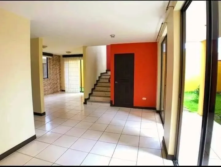 Casa en Venta – Sabanilla de Montes de Oca | Condominio Arandas — photo 2