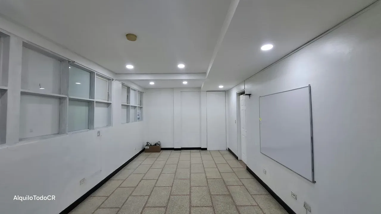Descubre tu nuevo espacio de trabajo en una de las zonas más exclusivas y céntricas de San José, Sabana Norte. 90 m², metros cuadrados para adaptarse a las necesidades de tu ... — photo 3