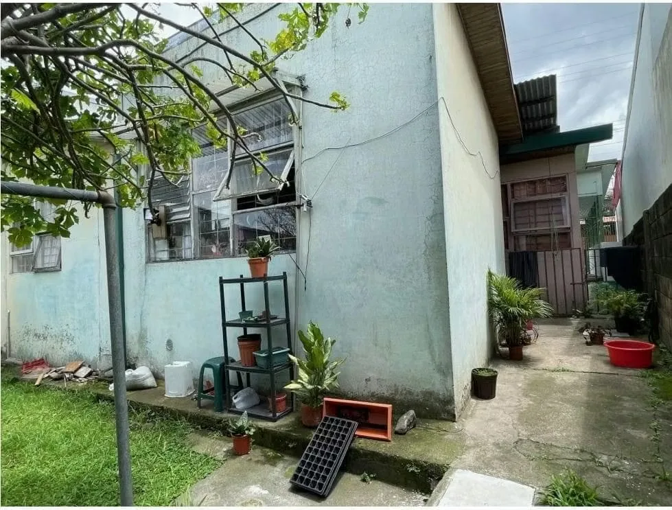 Great Investment Opportunity! Commercial Lot with House for Sale in Guadalupe, San José — photo 3