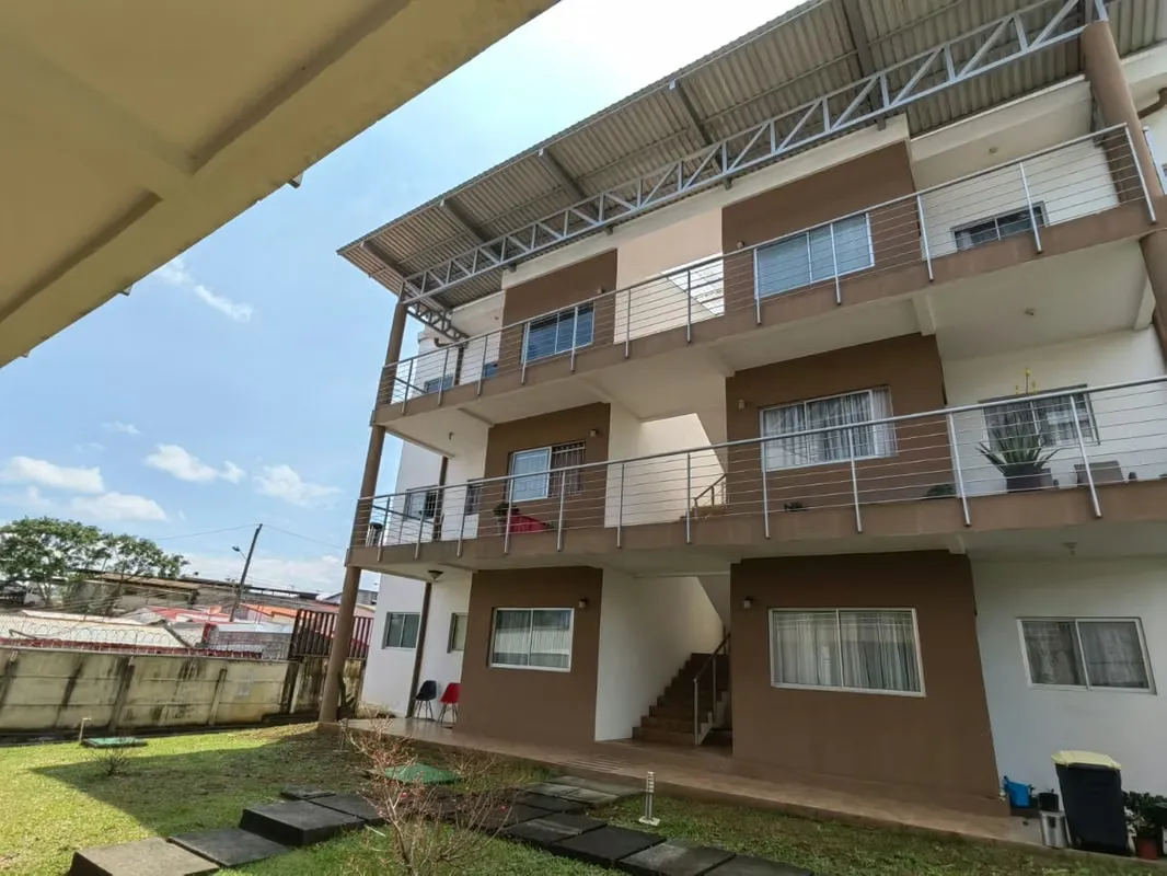 Excelente oportunidad de inversión en Heredia, ubicado en una torre de tres niveles, en una zona segura, ...