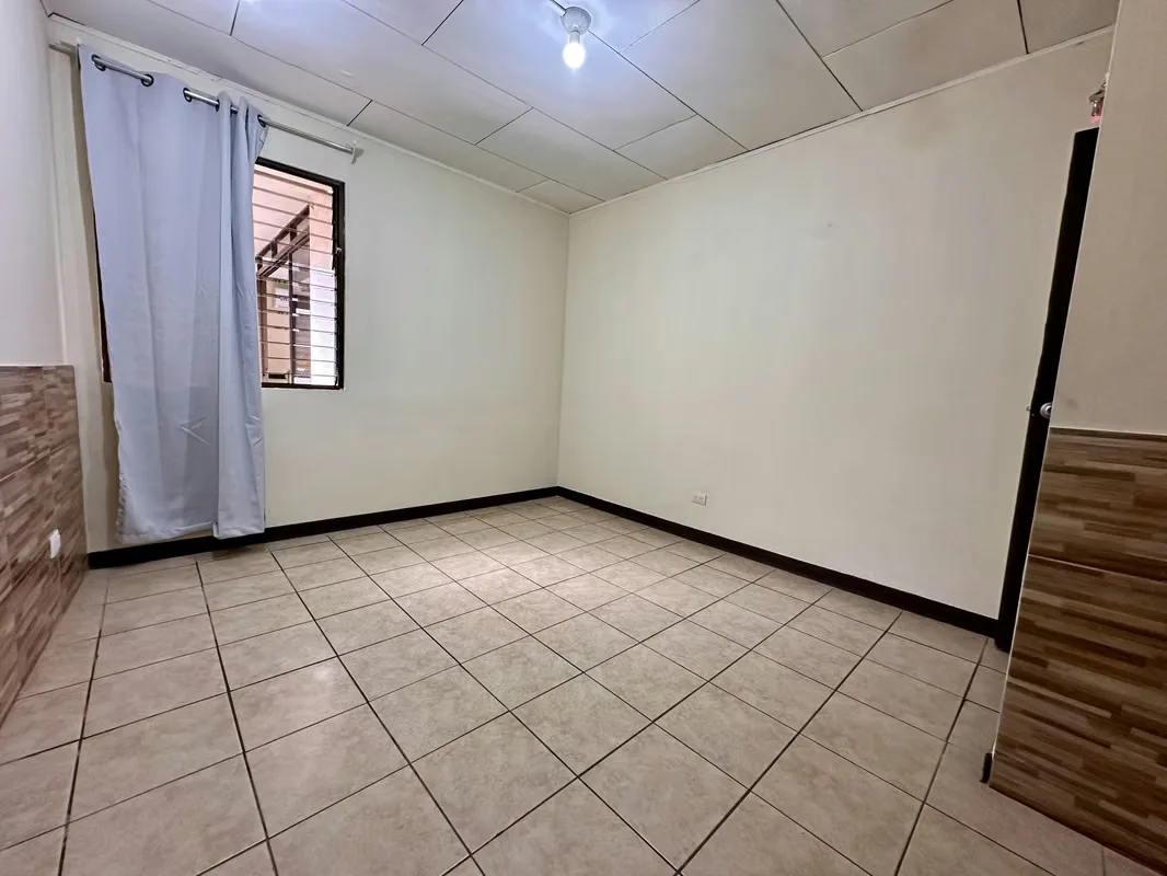 Office for rent in Sabana Oeste within a professional and strategic environment, ideal for entrepreneurs, consultants, or small teams seeking convenience and efficiency in ... — photo 5