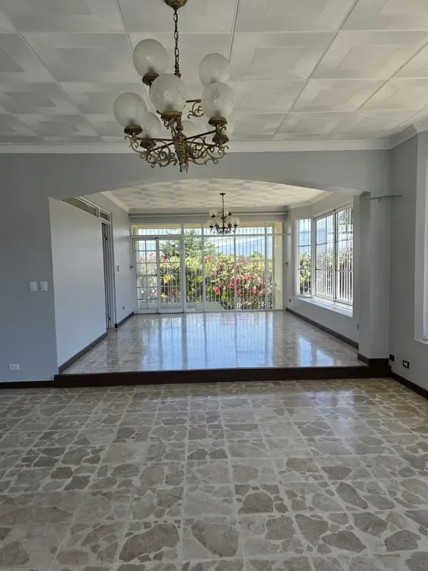 For rent with purchase option Rohrmoser
