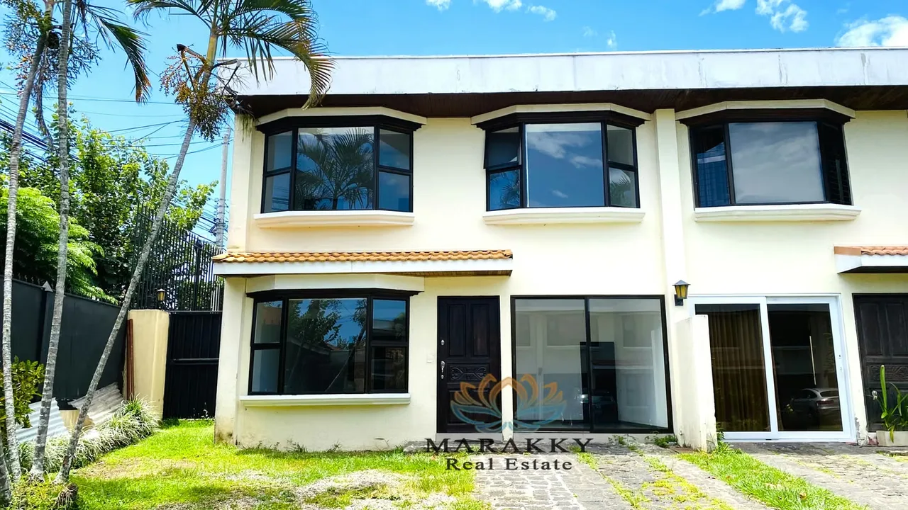 Venta de Casa en Condominio, Trejos Montealegre, San Rafael de Escazú