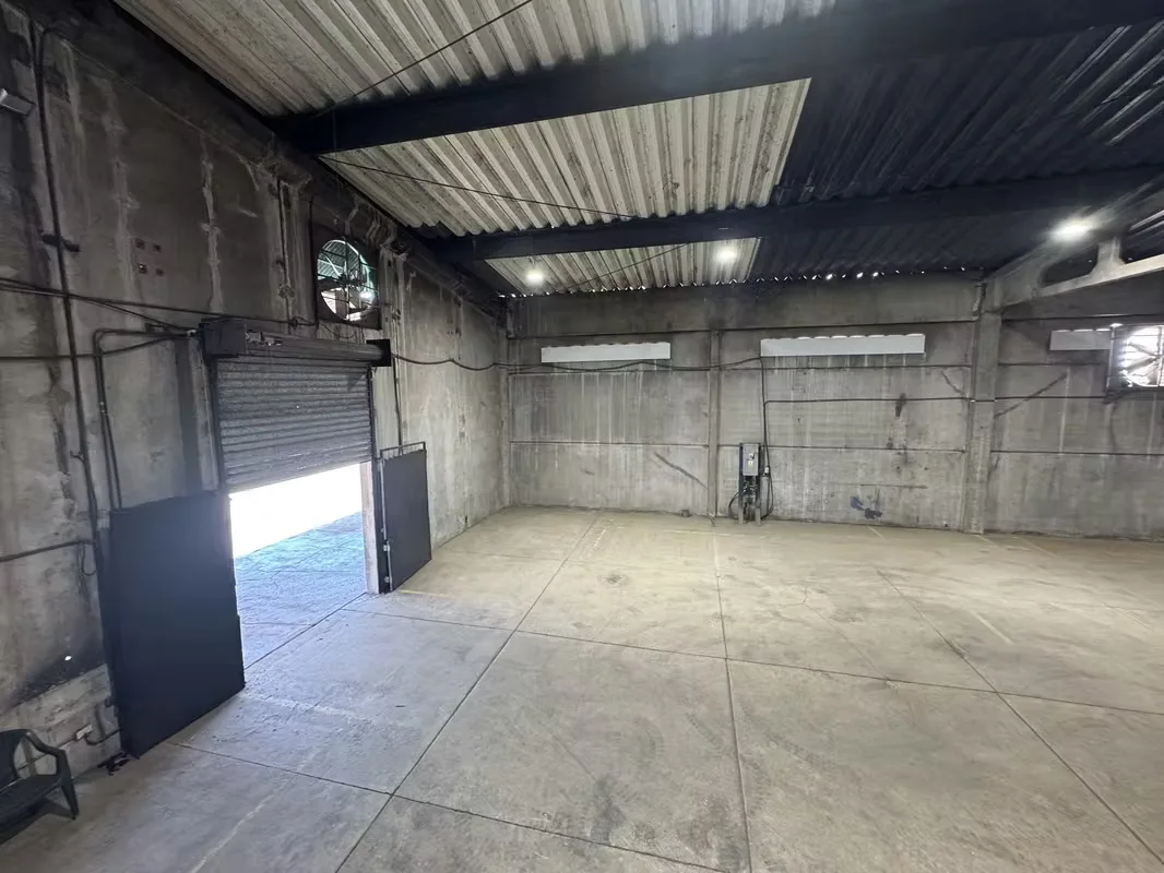 Warehouse for rent in Heredia | 528 m² | Loading dock | A/C offices | Secure complex — photo 4