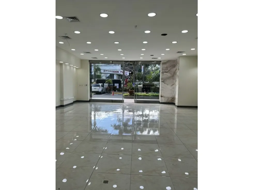 Commercial Space for Rent – El Cortijo, Guachipelín