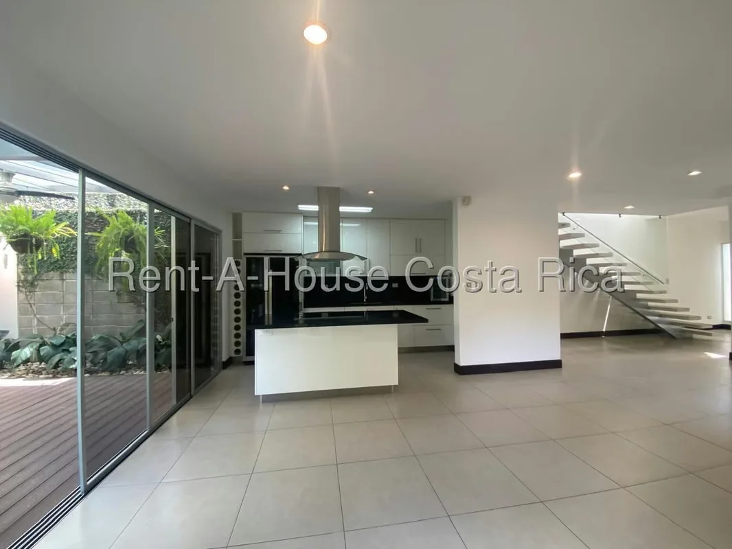 Beautiful Home for Rent in Rio Oro Piedades Condo