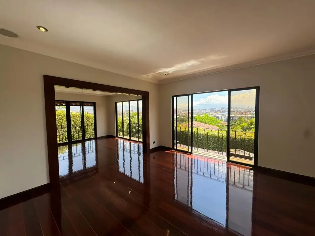 Luxury 3-Level Home with Garden and Terrace for Sale, Escazú. (FE)