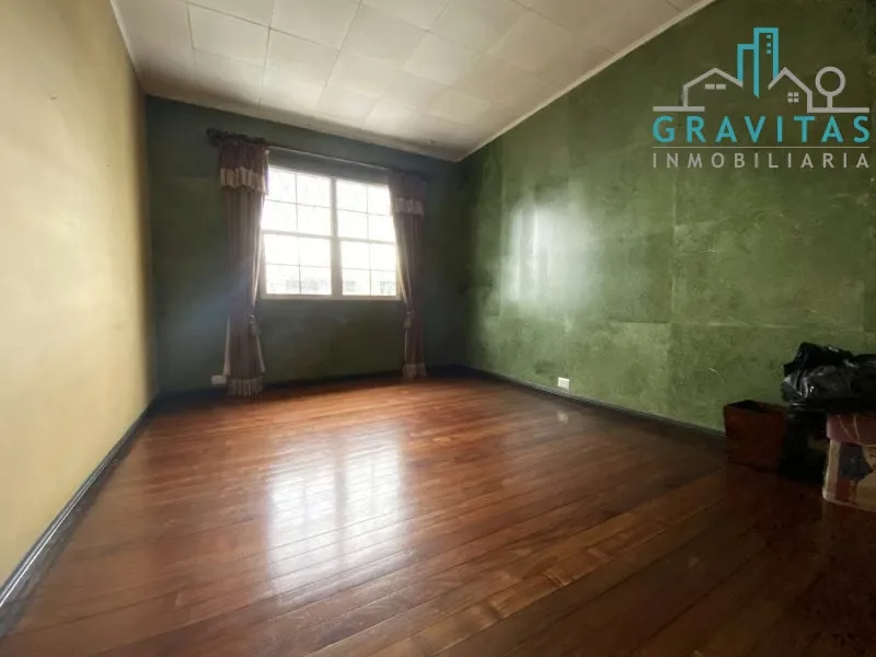 For rent with mixed land use, located in Los Yoses, San Pedro de Montes de Oca. Ideal for a residence or offices, this property includes an electric stairlift for seniors, compliant ... — photo 3