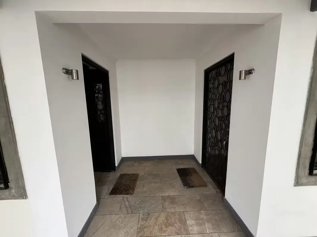 Gran oportunidad de inversión en una ubicación estratégica en Guadalupe. Esta propiedad cuenta con 433 m² de terreno y ... — photo 5
