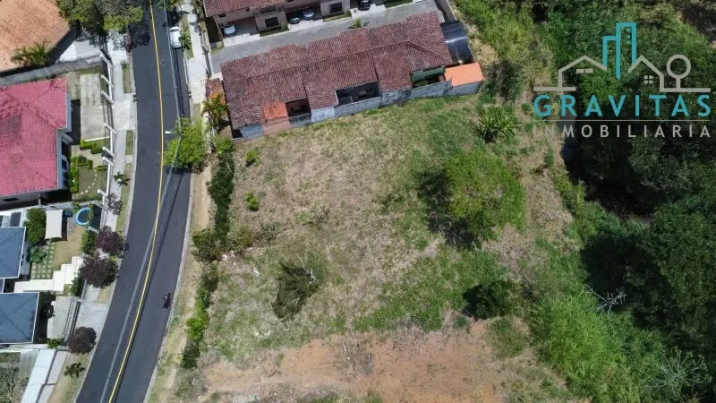 Lot for sale in Curridabat | Pinares | 694 m2 | F 238
