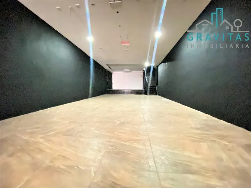 Venta de local comercial en San Pedro | Zona Comercial | 257 m2 | F 203