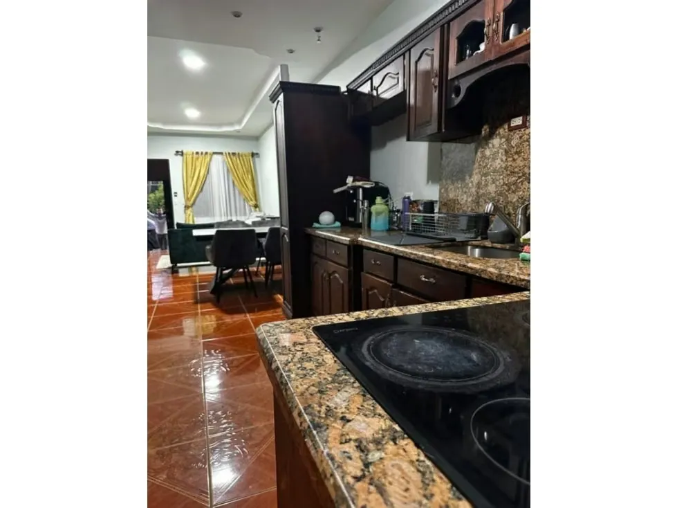 VENTA DE CASA, CONCEPCION DE TRES RIOS 4190 (GC)