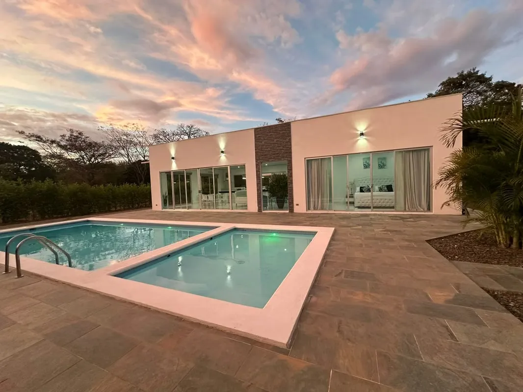 Villa Clarita is a new 2022 construction large, modern house. Total usable area is more than 4500 sq ft. Villa offers a lot of privacy. Private pool, a small house for the guard ... — photo 3