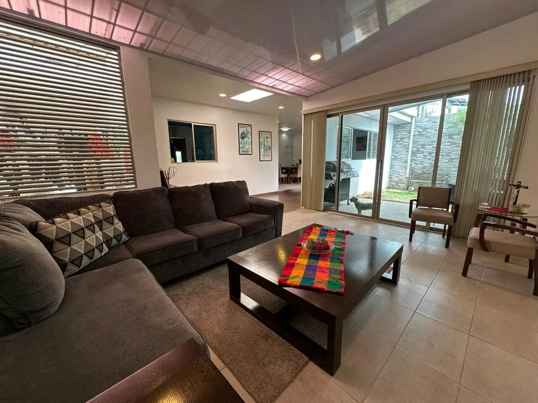 House for Sales in Gated Community -San Rafael, Montes de Oca - 4 Bedrooms | 3 Parking | 3 Parq — photo 5