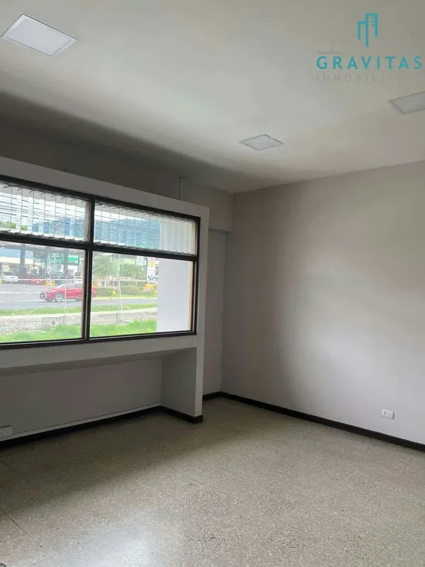 Offices for rent in Santa Ana (170 m2) ID 1837
